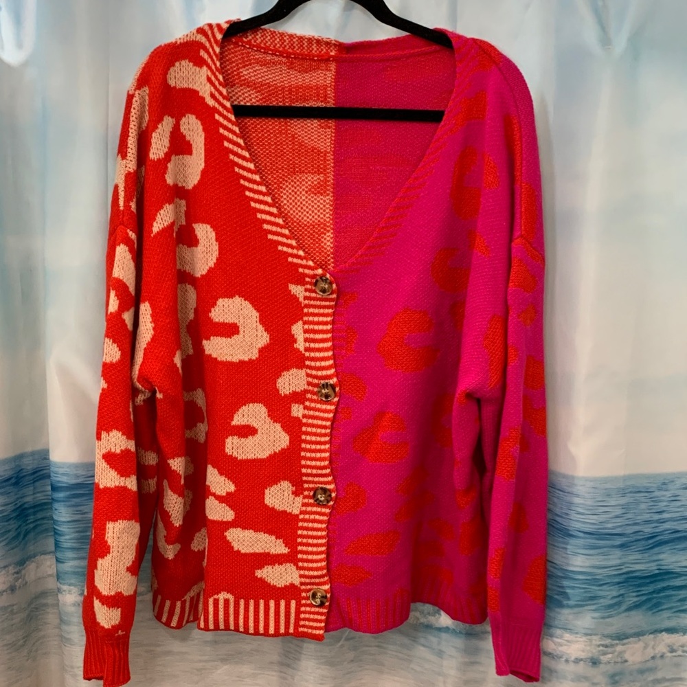 Vibrant Leopard Print Cardigan